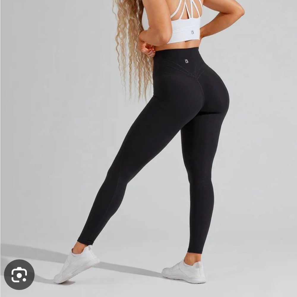 BuffBunny Legacy Leggings
